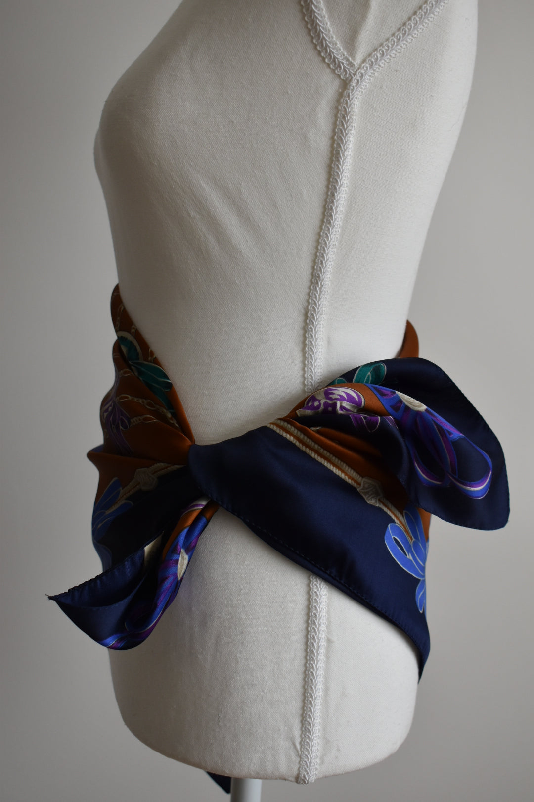 Vintage 1980s Italian Jewel Print Scarf
