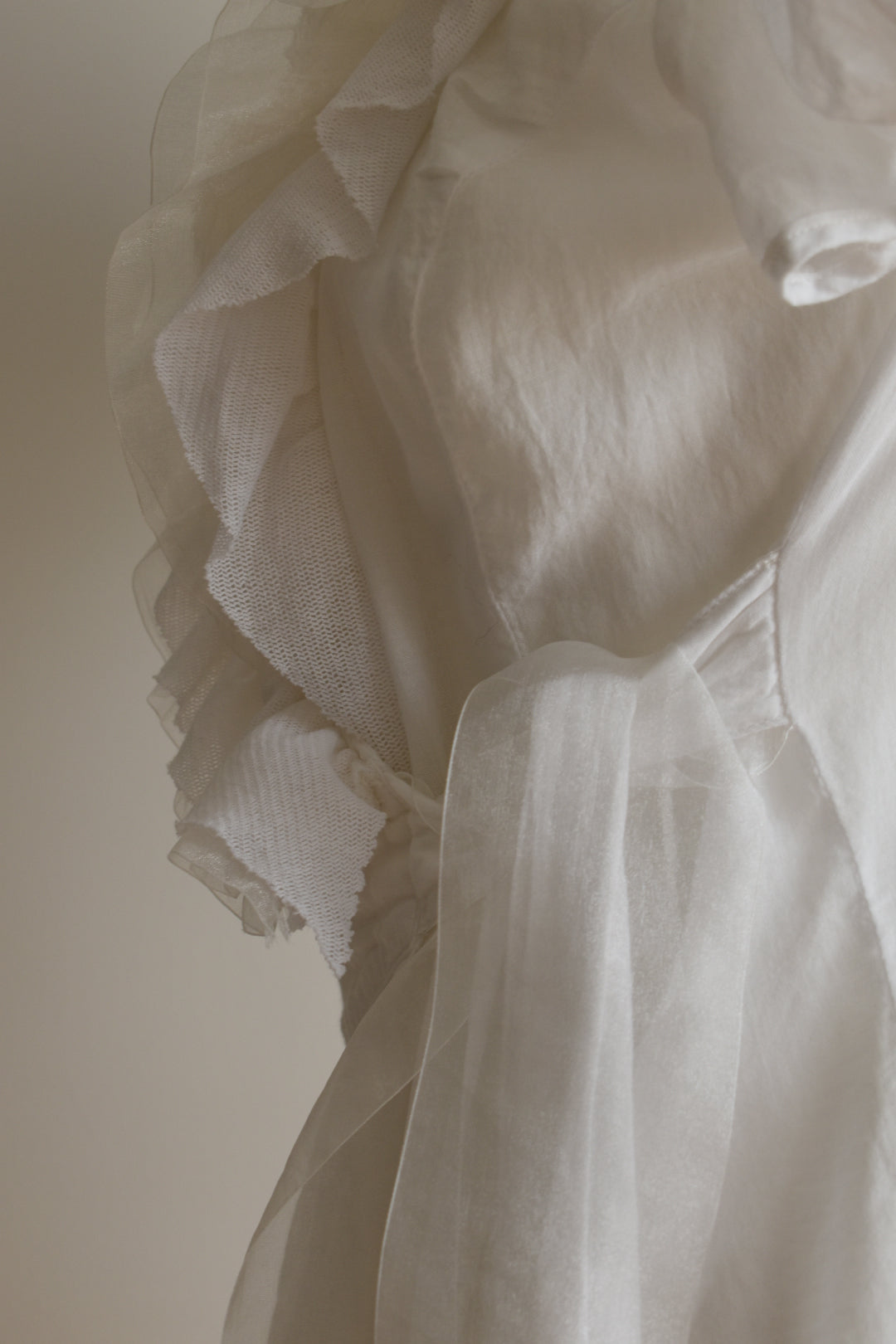 Vintage 2000s Bettina Liano White Ruffle Blouse