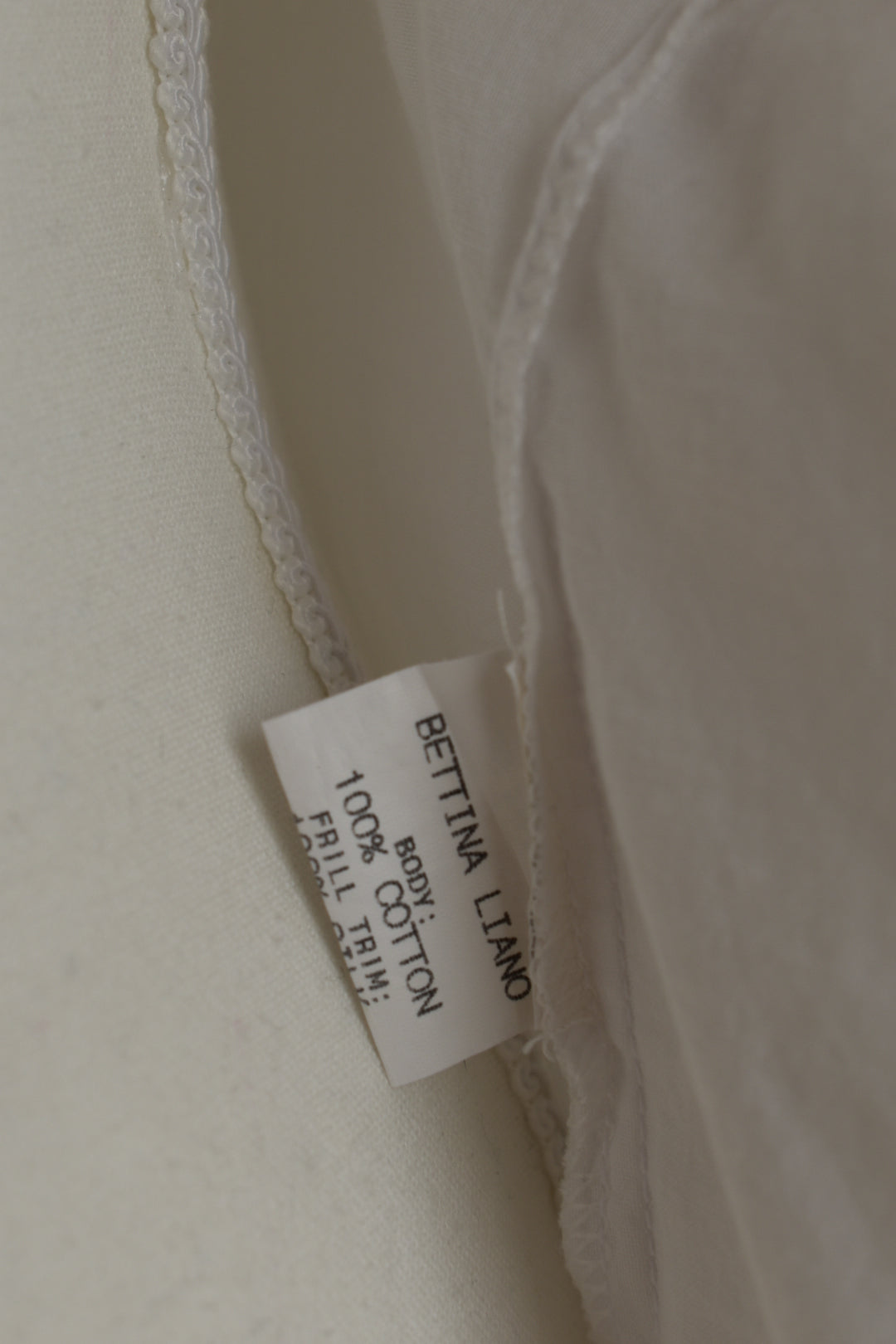 Vintage 2000s Bettina Liano White Ruffle Blouse