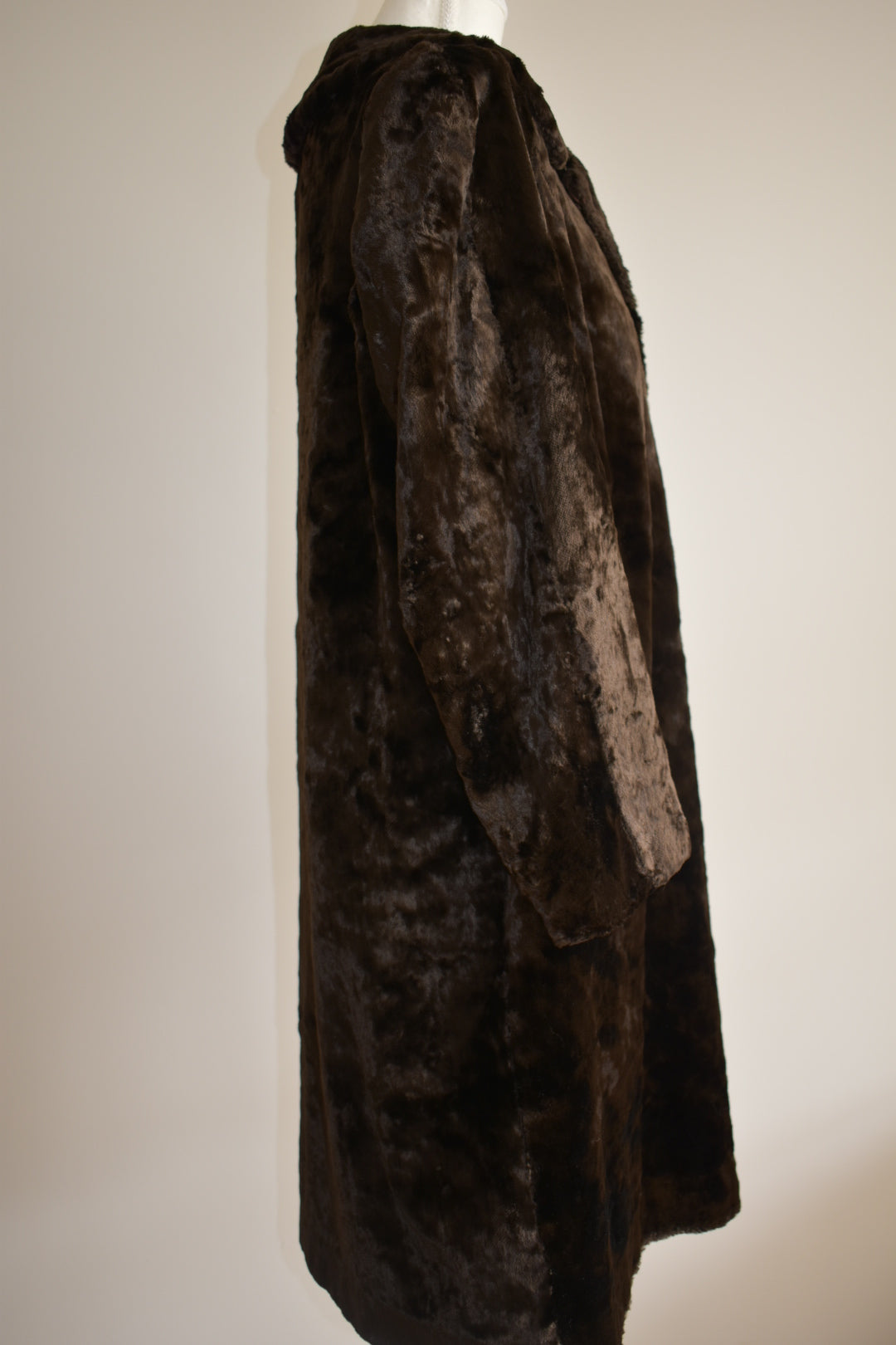 Vintage 1960s Chocolate Crushed Faux Fur Coat