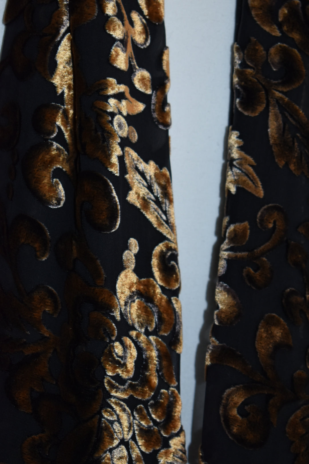 Vintage Burnout Velvet Fringe Evening Scarf
